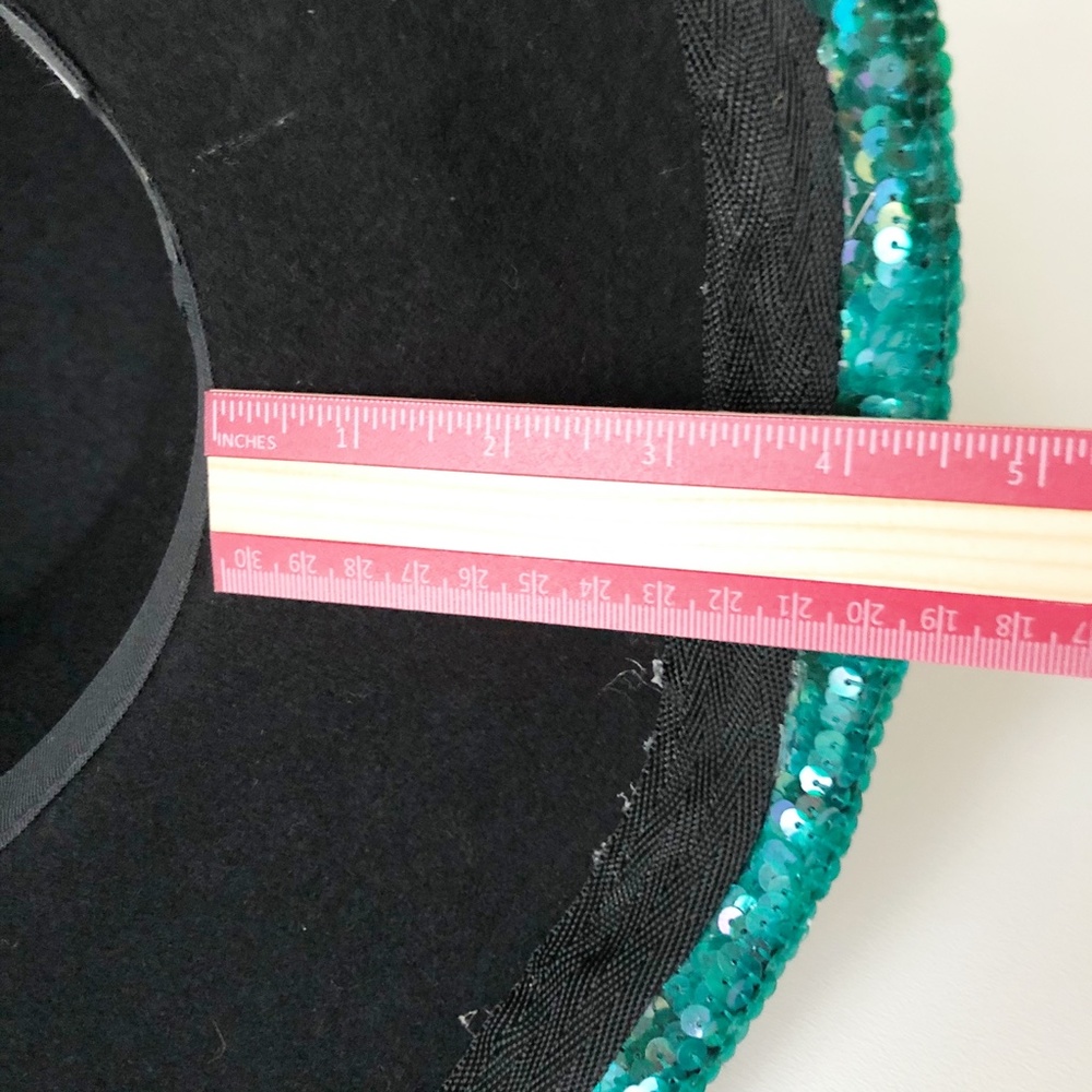 VTG Whittall & Shon Heavily Sequined Beaded Hat - Picture 11 of 15